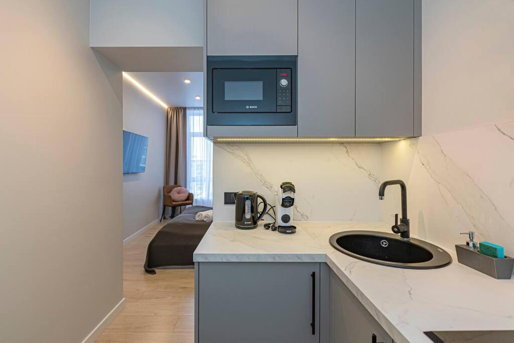 Lovely 1Bd Central Apartment By Hostlovers Kaunas Kültér fotó