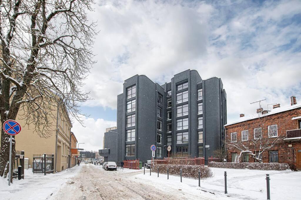 Lovely 1Bd Central Apartment By Hostlovers Kaunas Kültér fotó