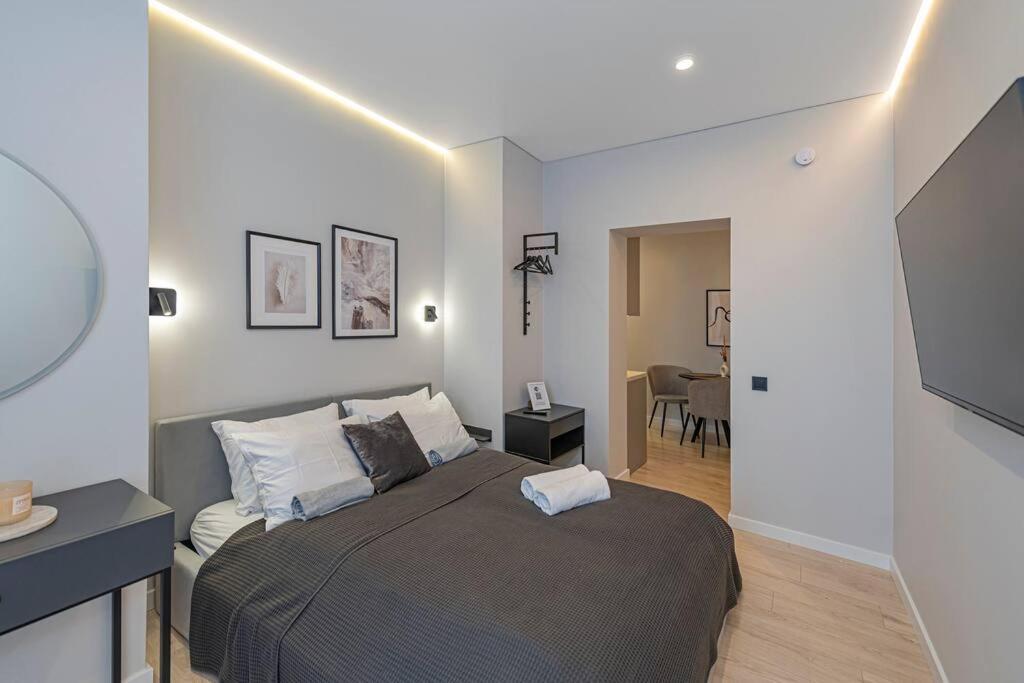 Lovely 1Bd Central Apartment By Hostlovers Kaunas Kültér fotó